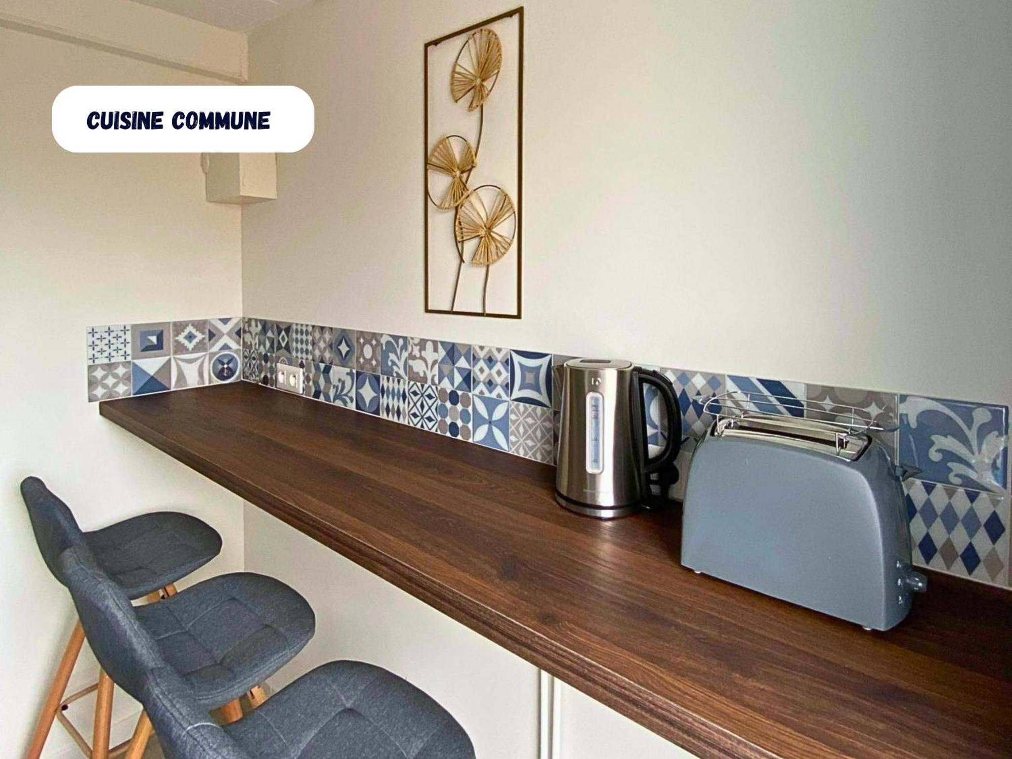 Chambre Privative Au Centre De Bourbourg - Proche Commodites Et Gare Exterior photo